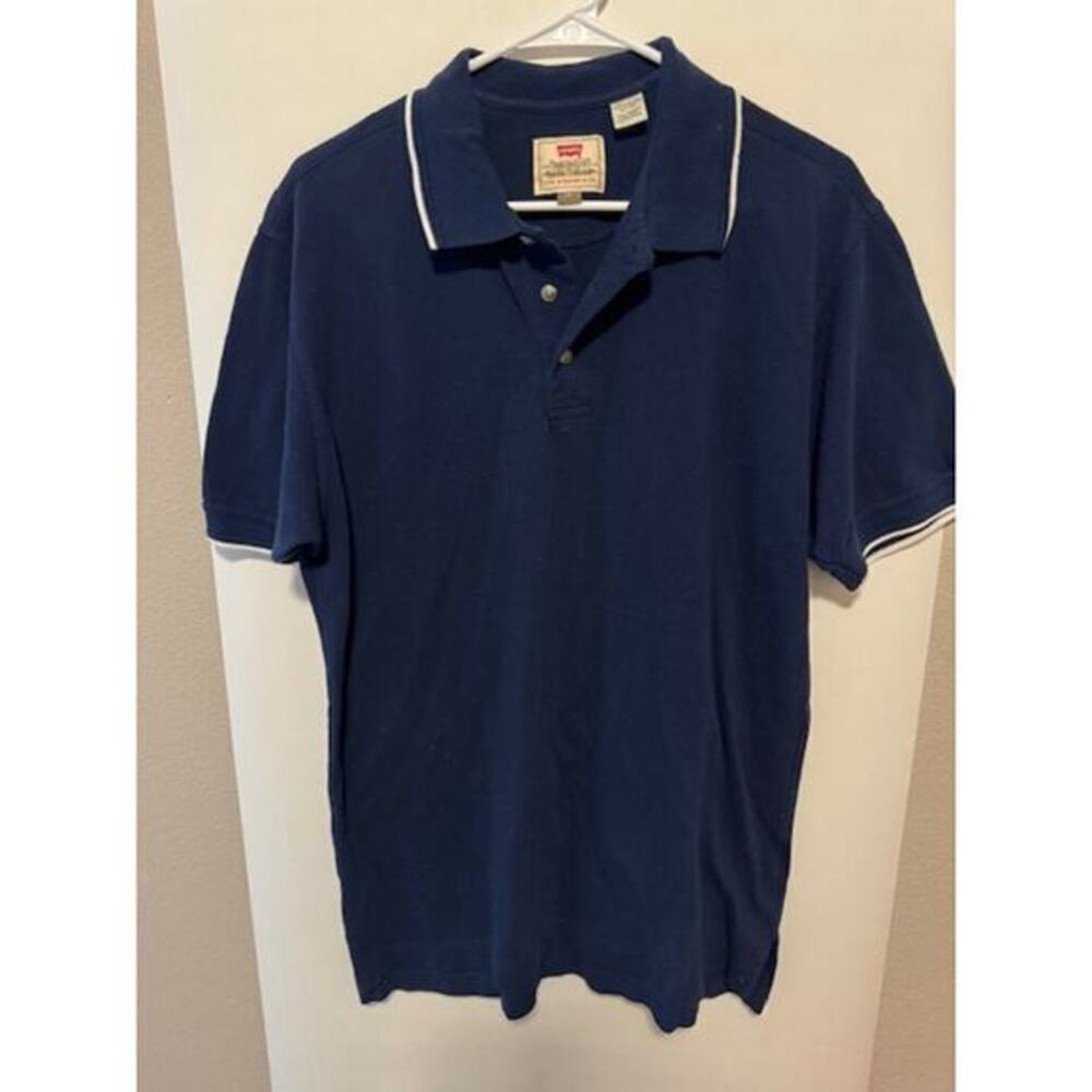 Levi Polo Vintage Short Sleeve Men’s Shirt Size Medium Navy and White